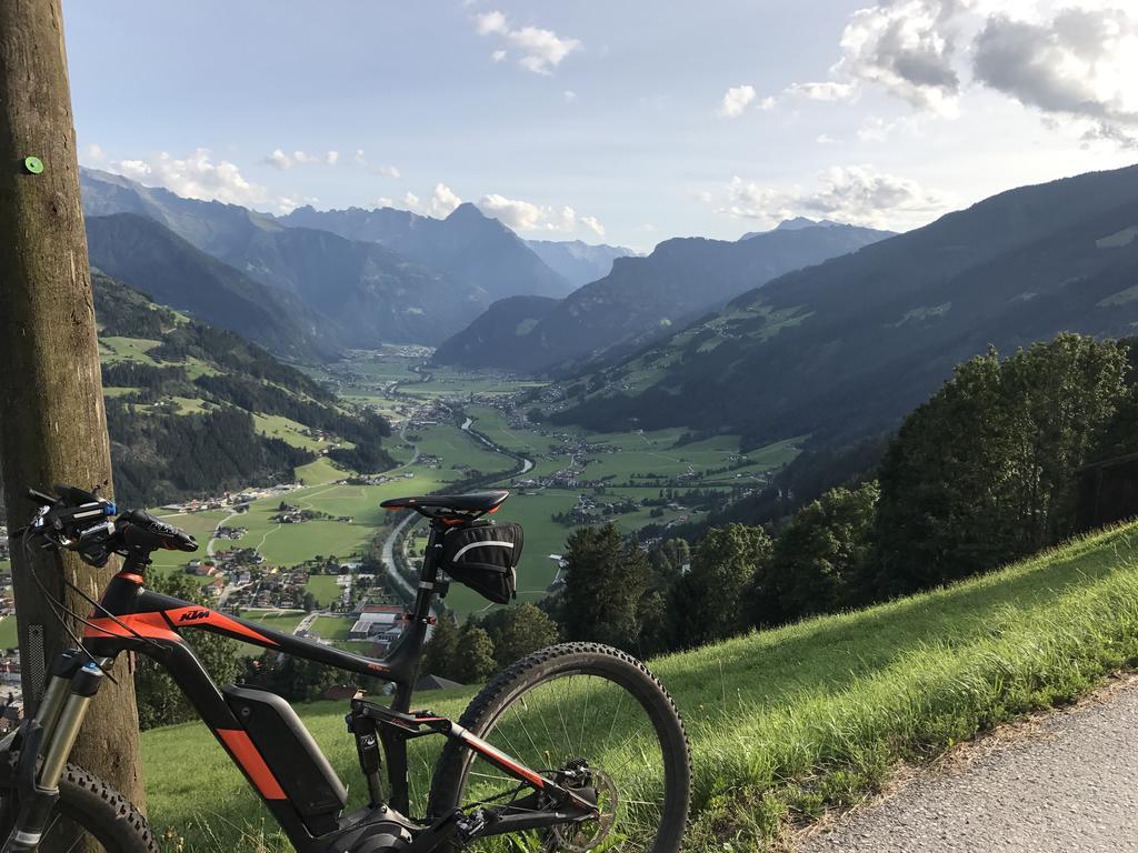 Апартаменти Landhaus Rieder Im Zillertal Aschau Im Zillertal Екстер'єр фото