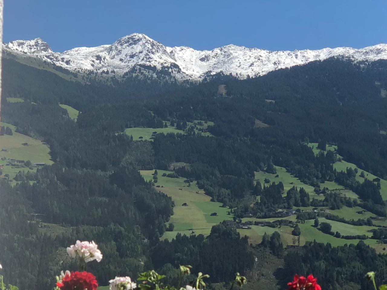 Апартаменти Landhaus Rieder Im Zillertal Aschau Im Zillertal Екстер'єр фото